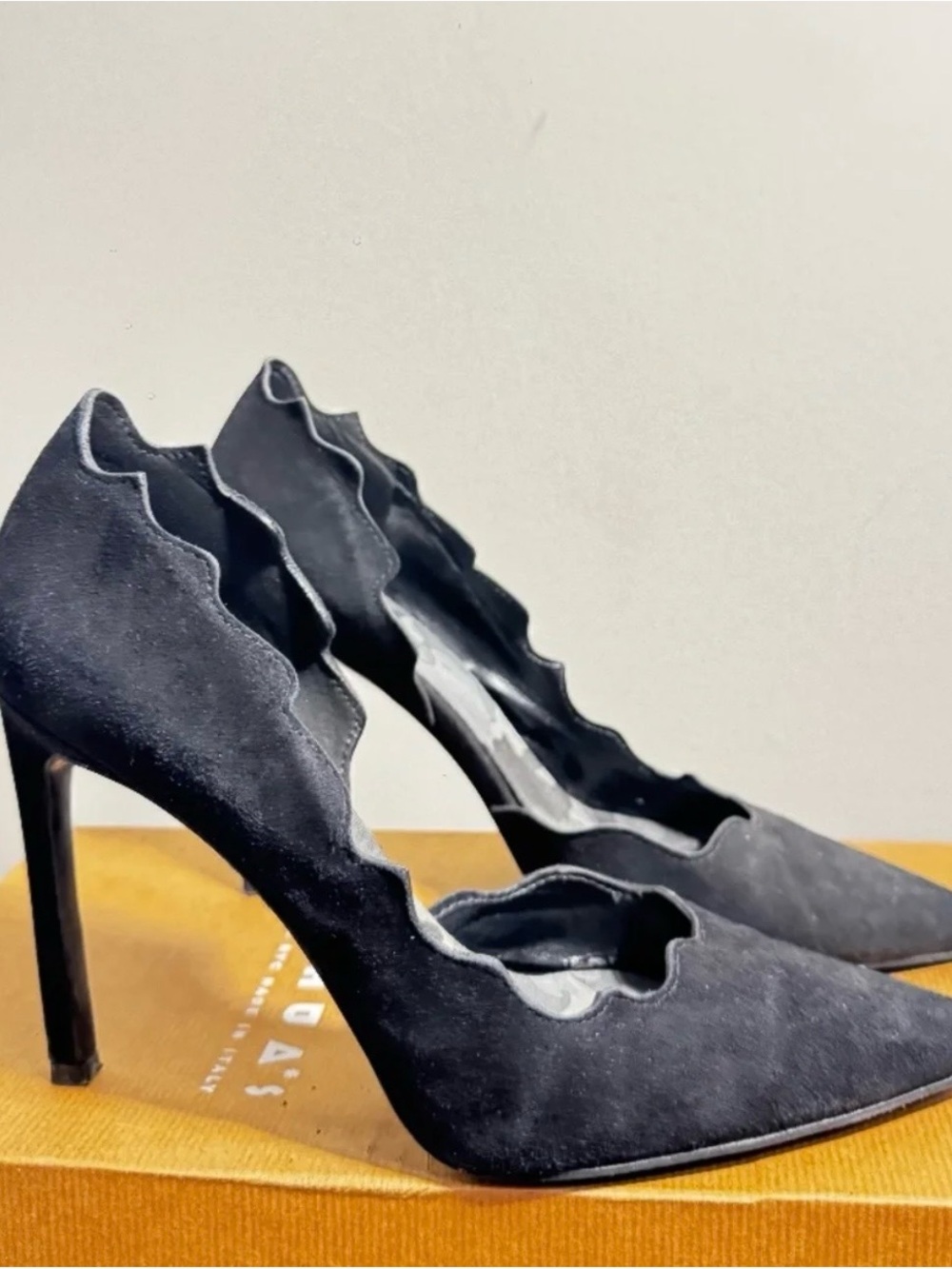 Nine West Black Scalloped Suede Pointed-Toe Stiletto Heels